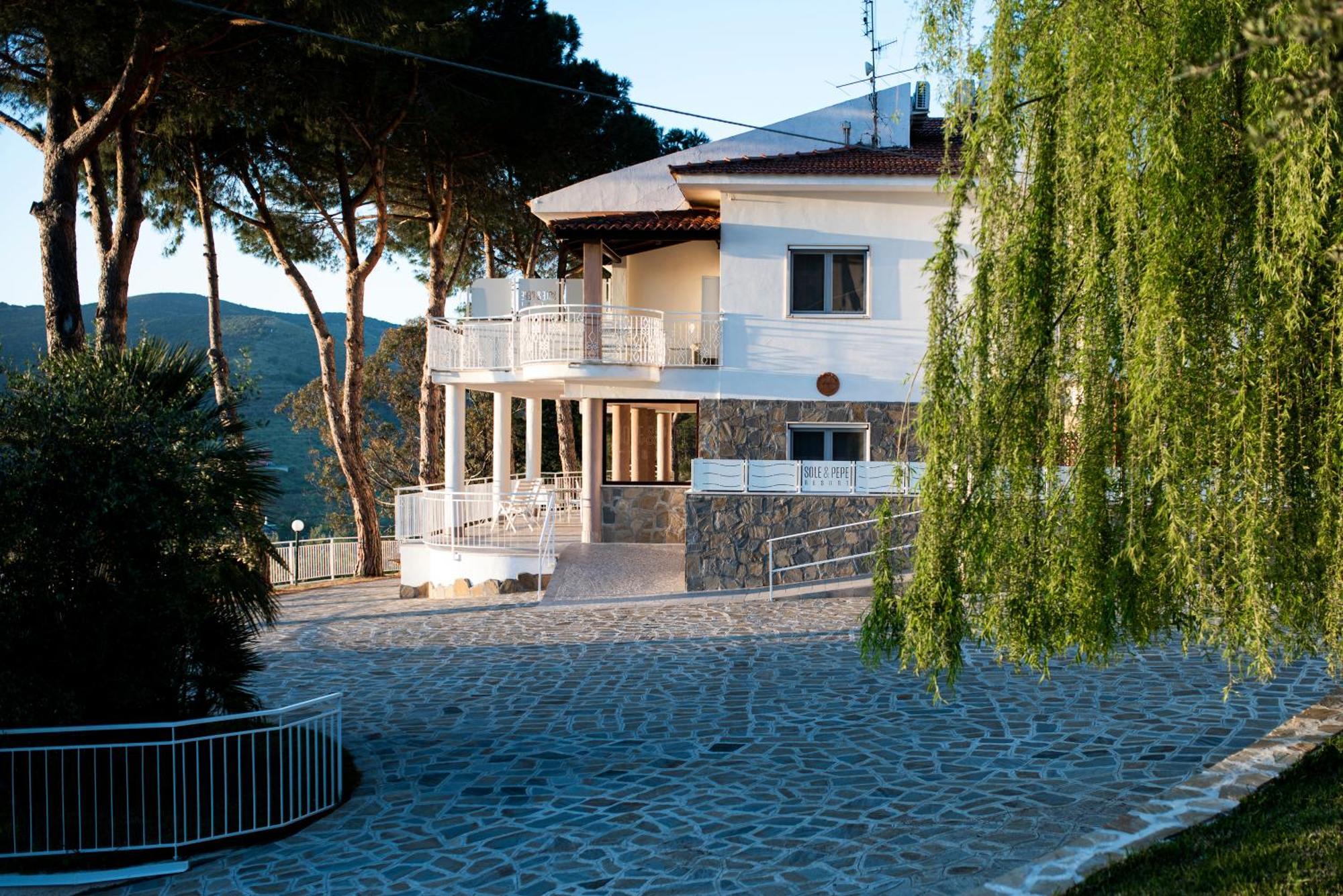 Sole & Pepe Apartment Santa Maria di Castellabate Exterior photo